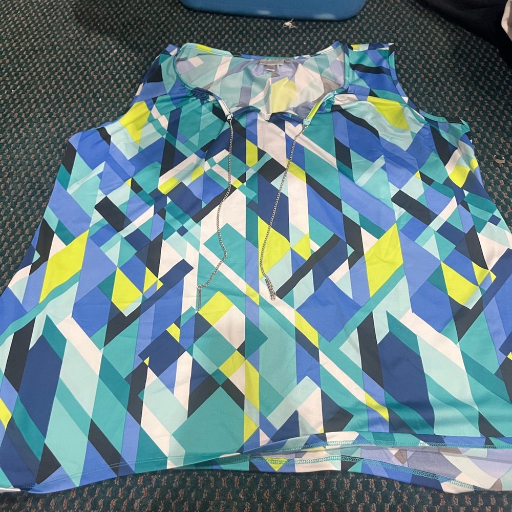 Avenue dress top